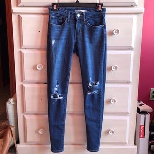 Levi Skinny Jeans